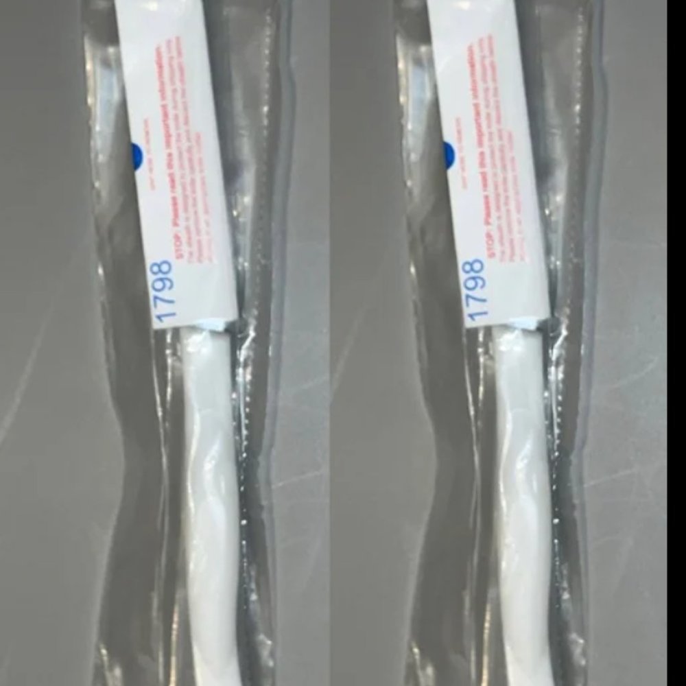 2x Cutco #1798 Pearl White Mini Trimmer/Serrated Paring/Utility Sample Knives